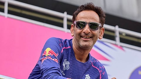 Rajasthan Royals manager Romi Bhinder seen breaking IPL rule on camera