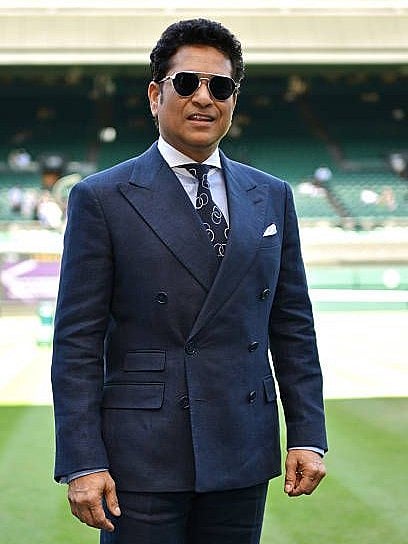 Sachin Tendulkar's daughter Sara completes masters from London college,  proud father pens heartfelt note
