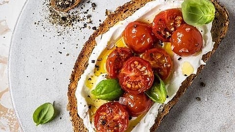 Tomatoes in Italian cuisine transformed from a feared imported fruit into the rich, flavourful foundation of Italy’s most iconic dishes