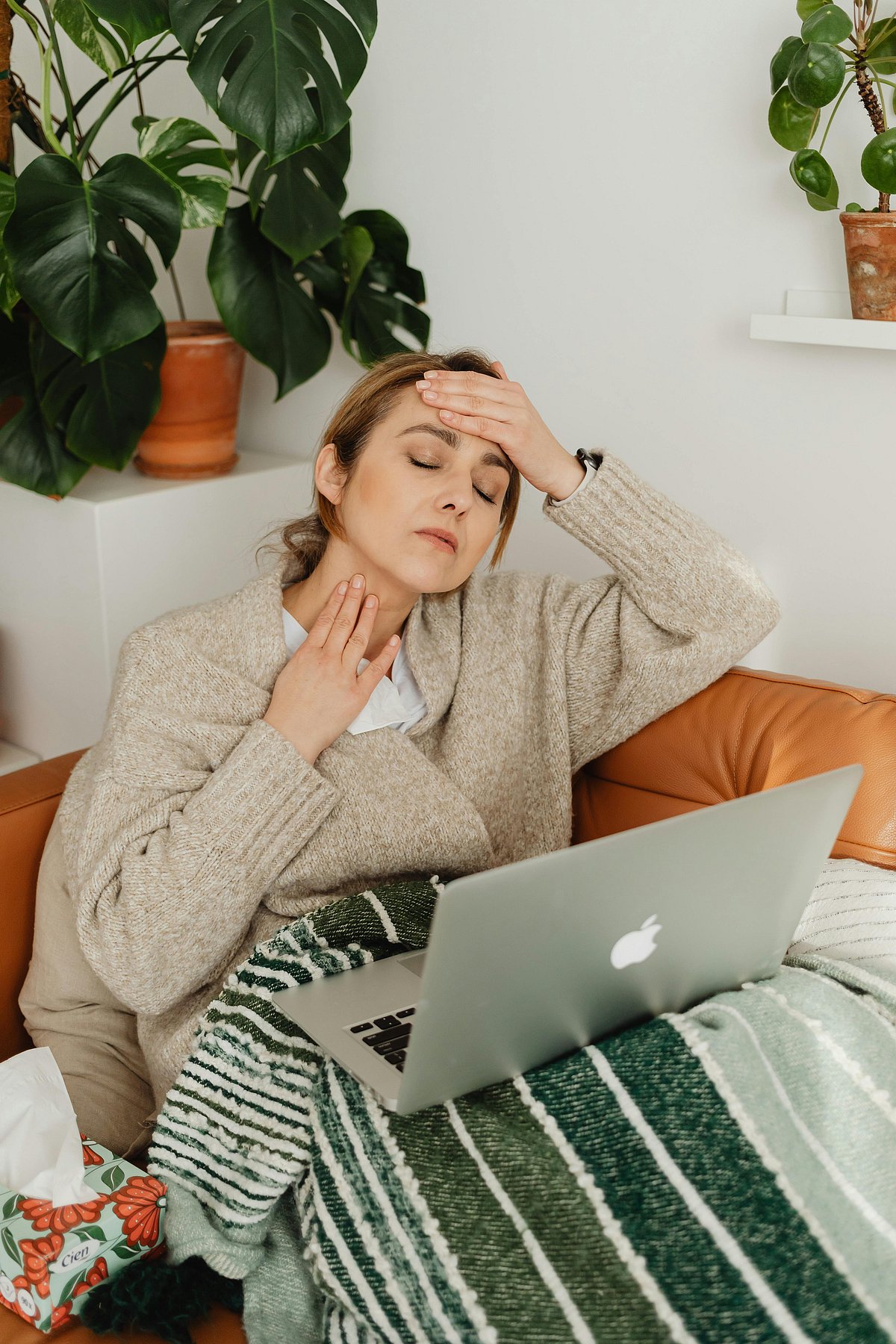 Sore throat in summer? Here are 6 ways to deal with it