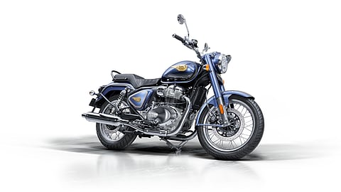 The motorcycle is built around a steel tubular spine frame and equipped with Showa suspension