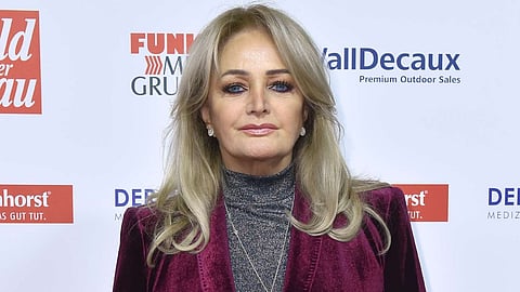 Bonnie Tyler out of coma
