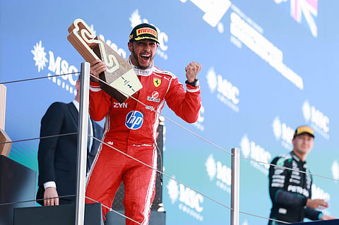Hamilton arrives carrying momentum