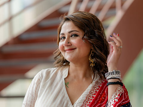 Swastika Mukherjee, who already had three releases this year- Promoter Boudi, Kaalipotka and Bibi Payra, will debut as an anchor with Didi No. 1