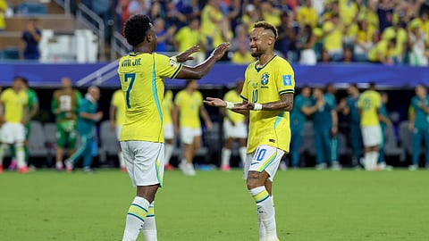 Neymar returns to the World Cup as Brazil ensure knock-out spot