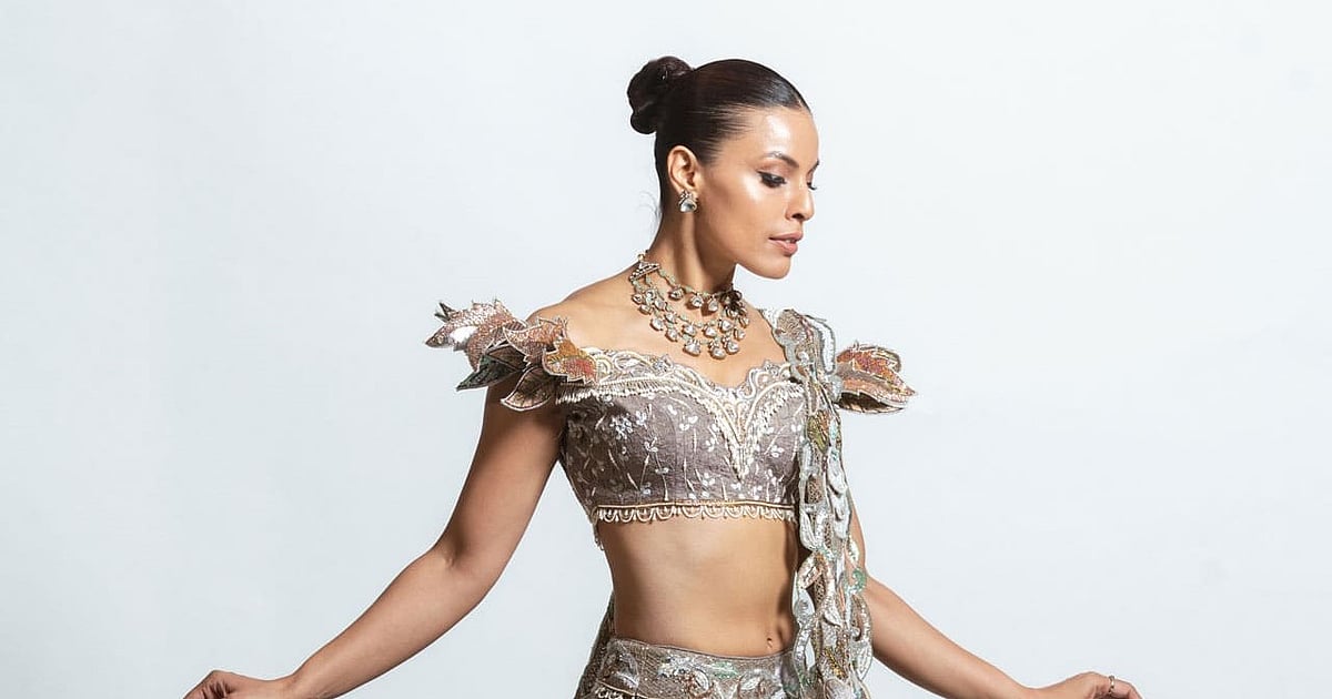 Daamann by Mohit Falod launches Gulzaar, a stunning celebration of festive Banarasi outfits