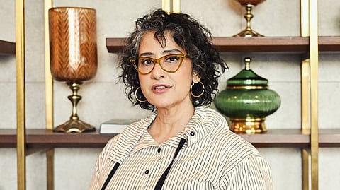 Mani Koirala stage IV ovarian cancer