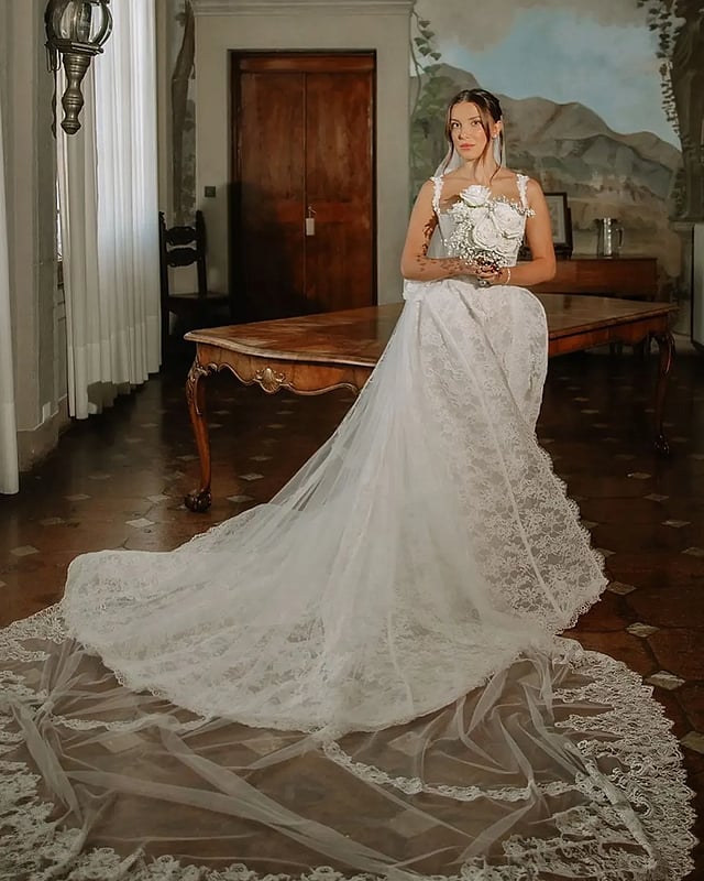 millie bobby brown enola holmes dress opens up on her 3 wedding dressing table drawers Say Yes to the Size:36/2