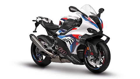 ront-wheel downforce, along with integrated brake-cooling ducts that maintain consistent stopping power during aggressive riding