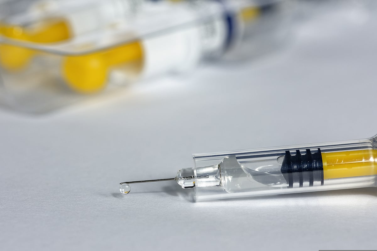 What is ozone therapy? Understanding its risks and realities