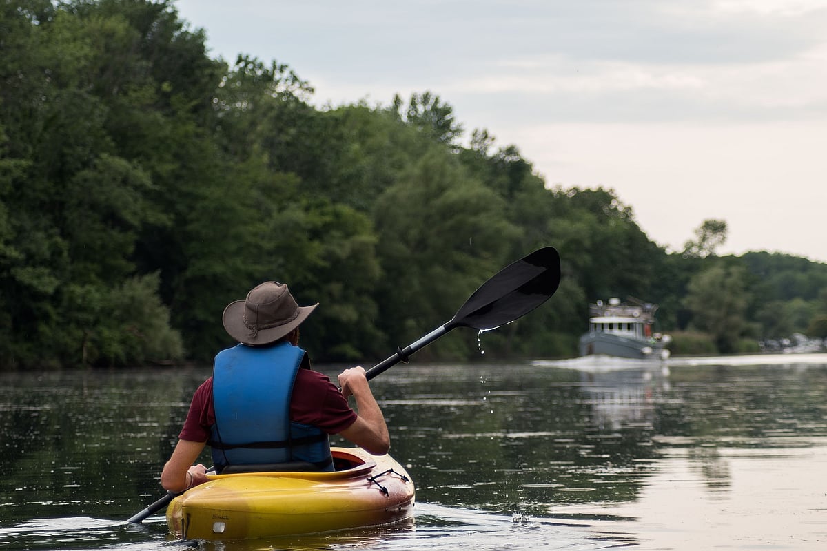 5 health benefits of paddle boating