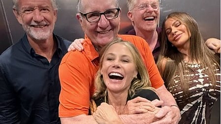 Julie shares Modern Family reunion photo with TV dad Ed