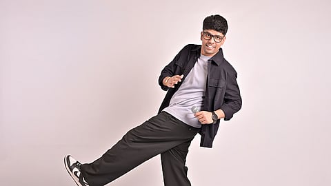 Ravi Khurana mines male confidence for laughs in Hyderabad show