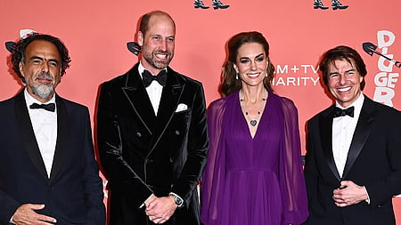 Tom Cruise poses with David Beckham and royals at Digger premiere 