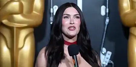 Megan Fox sparks online frenzy over appearance as fans overlook postpartum reality