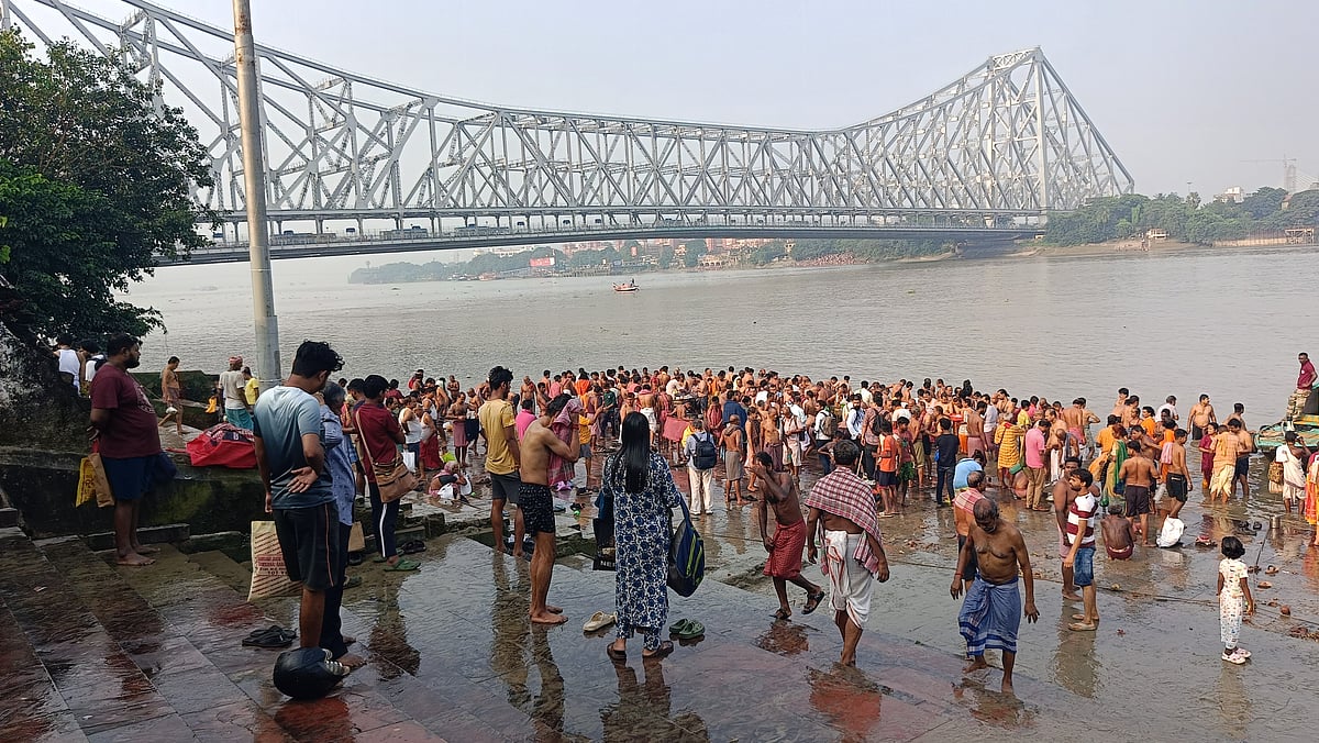 Mahalaya 2026: Tarpan glimpses from the ghats of Kolkata. Watch the video