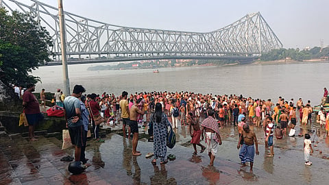 Mahalaya 2026: Tarpan glimpses from the ghats of Kolkata. Watch the video
