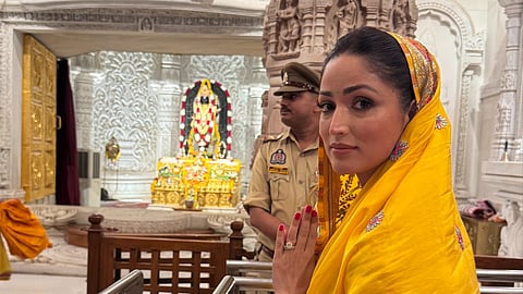 Yami Gautam seeks blessings in Ayodhya's Ram Mandir
