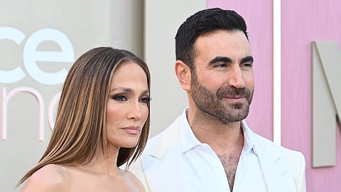 Jennifer Lopez and Brett Goldstein spark dating rumors