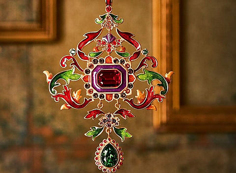Unique Crystal & Metal ornaments For Christmas Tree