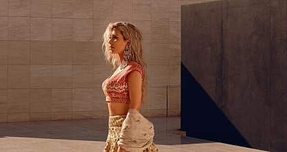 Kim in Anita Dongre