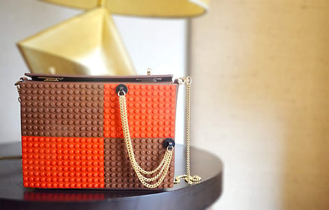 Lego clutch