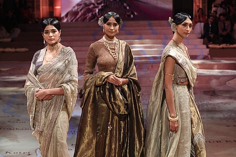 Models at the show