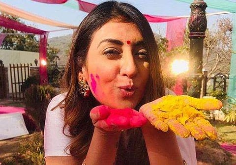 Juhi Parmar celebrates Holi with friends and family
