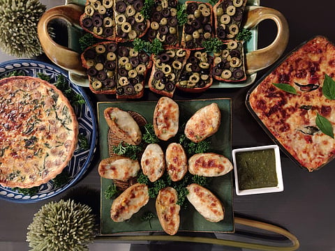 Veg pizza pie, spinach and ricotta lasagna, mushroom risotto, and focaccia bread