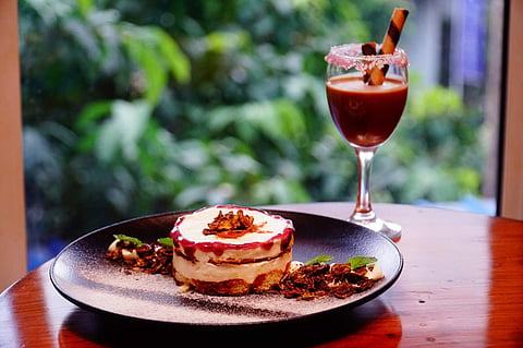 Tiramisu at Refinery091
