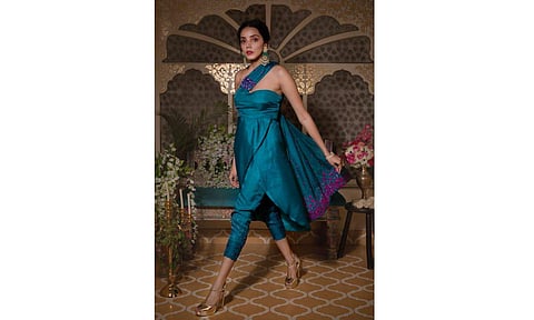 Label Shreya Agarwal