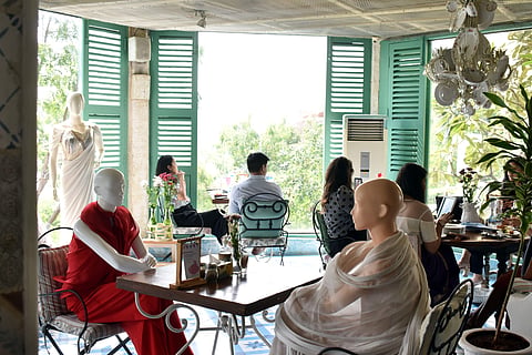 Mannequins as models at Olive Bistro & Bar