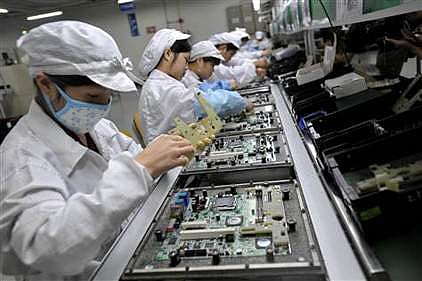 Due to a positive coronavirus case, Samsung temporarily moves smartphone production to Vietnam
