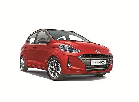 Grand i10 NIOS Sportz 
