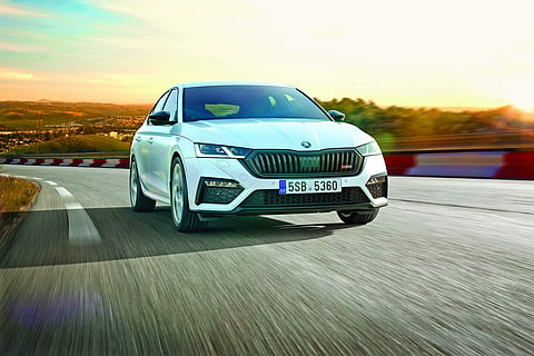 Skoda_Octavia_(1)