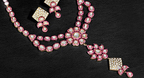 Necklace set