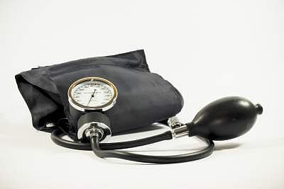 Report: Apple working on cuffless BP monitoring technology