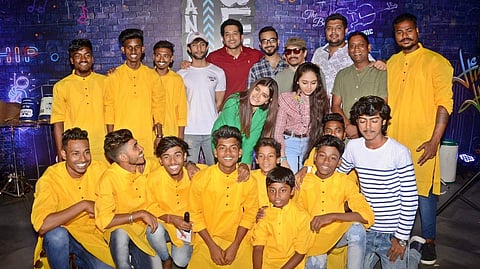 Sanjay Mandal with the cast and crew  of Tangra Blues