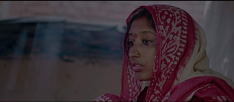 A still from Dhulo