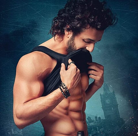 Akhil Akkineni stuns with his new look