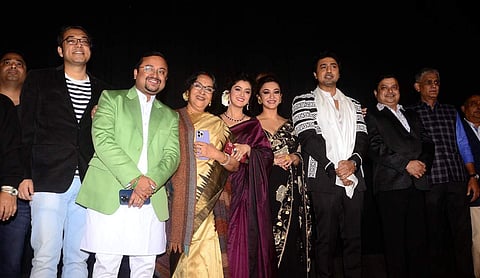 The cast and crew of Projapati share a frame!