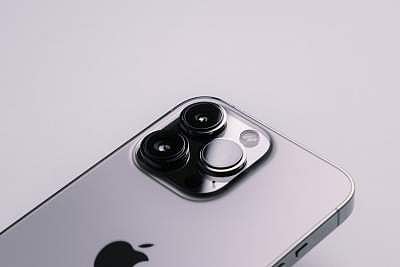 iPhone 14 models will feature different grades of OLED panels