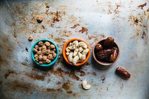 Here are some healthy snacks for your next roadtrip