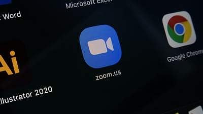 Zoom comes back after suffering brief outage