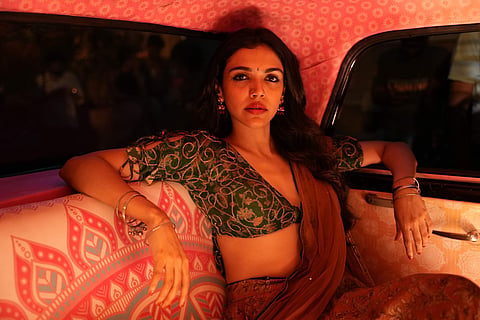 Shriya Pilgaonkar in Taaza Khabar