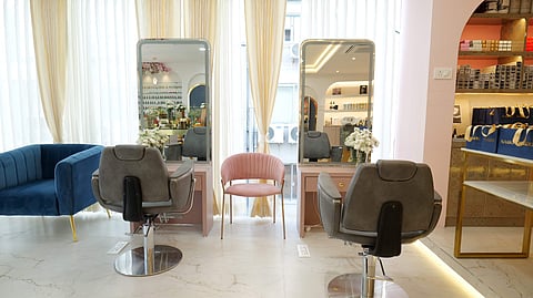 Unisex salon Naoki in Hyderabad 