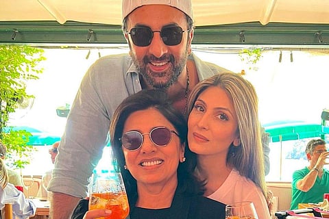 Neetu Kapoor with  Ranbir Kapoor and Riddhima Kapoor  in Italy