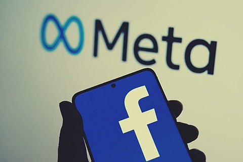 Facebook groups exposed to hundreds of fake posts: Study