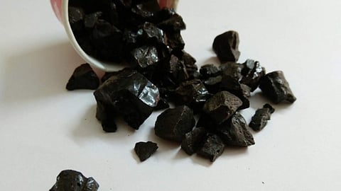 What are the 4 benefits of Shilajit for men?