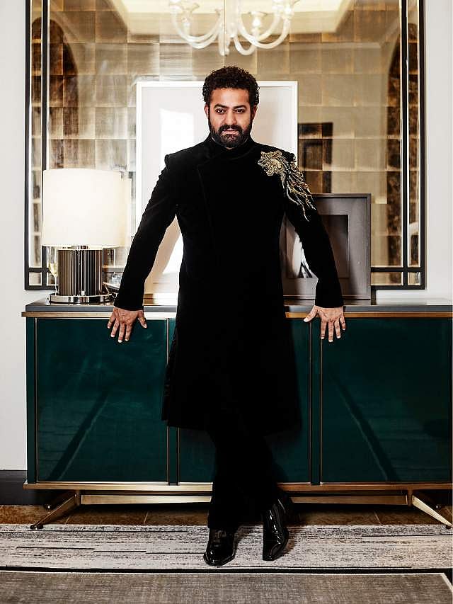ntr oscar dress designer Oscars 2023: Ram Charan, Jr. NTR arrive at Oscars in ethnic outfits  designed by Shantanu & Nikhil, Gaurav Gupta - Lifestyle News